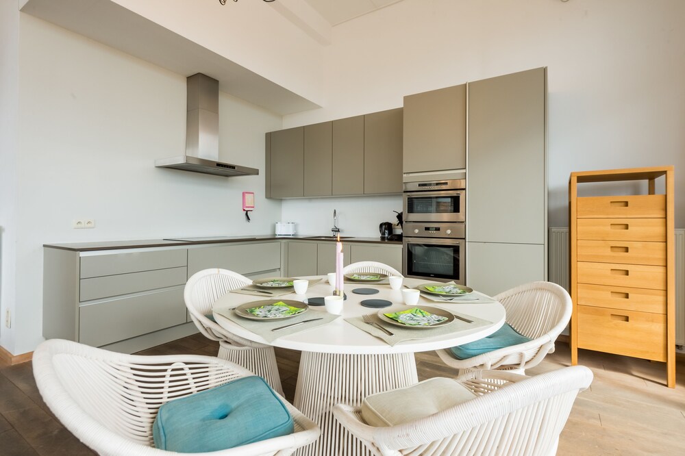 Eetruimte in kamer: Appartement, 1 slaapkamer, terras
