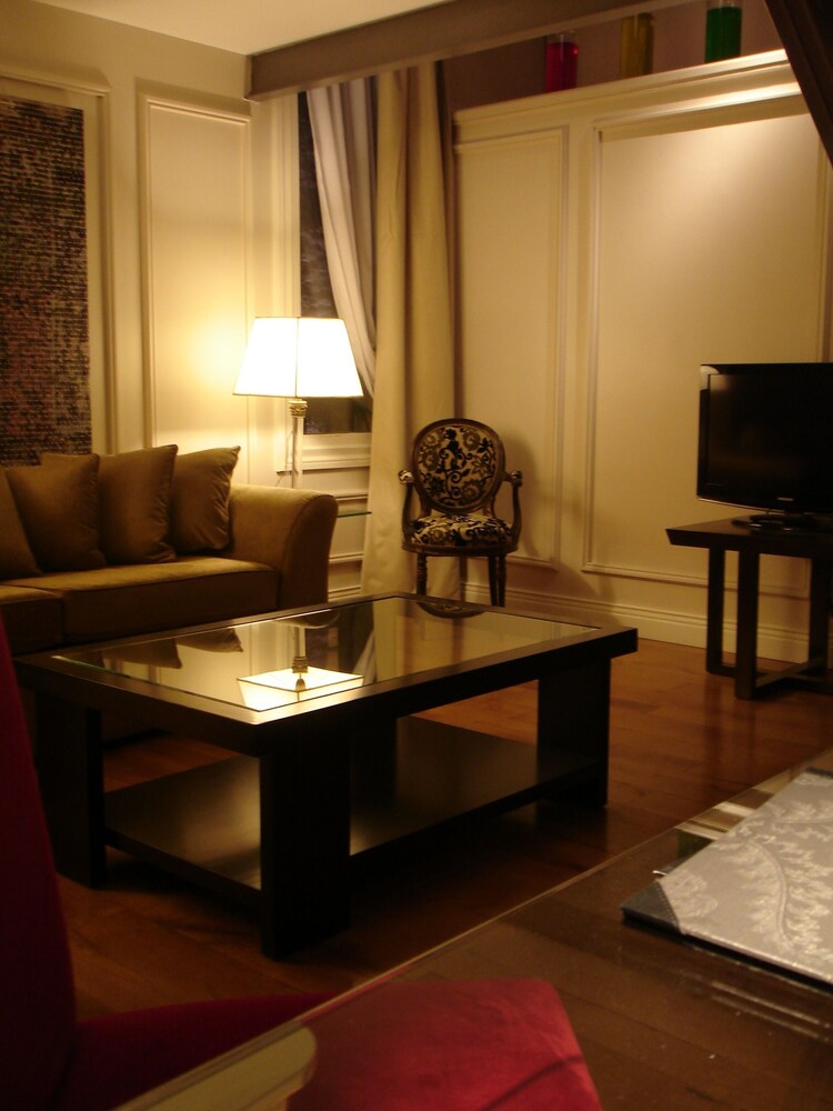 Guestroom
