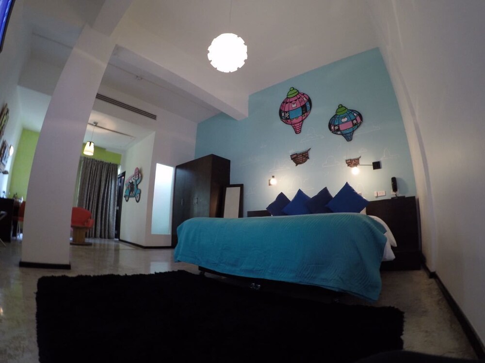 Guestroom