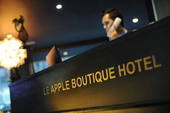 Concierge Desk