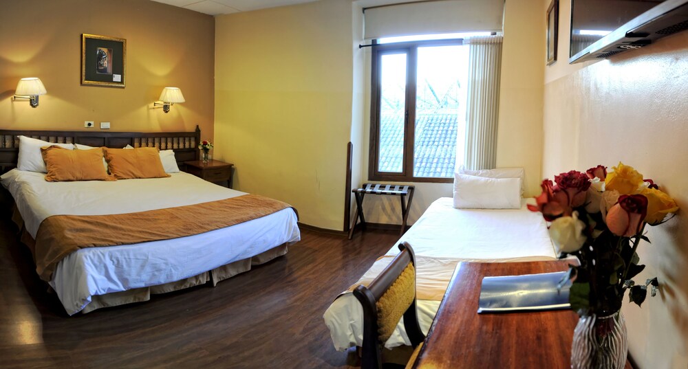 Guestroom