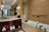 Grand Deluxe Suite