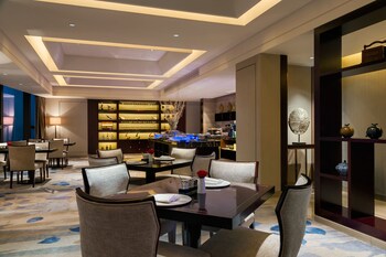 Hotel Lounge