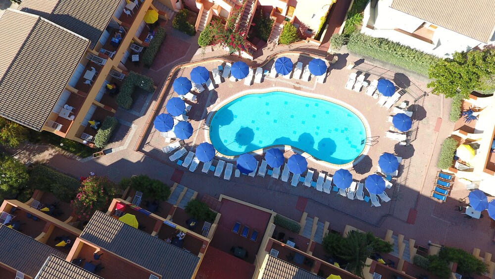 Piscina all'aperto