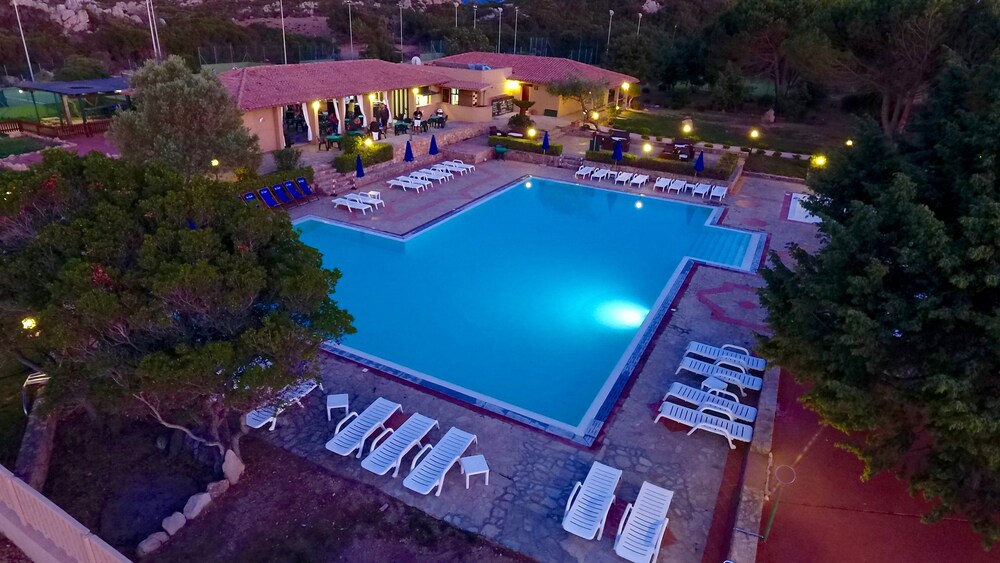 Piscina all'aperto
