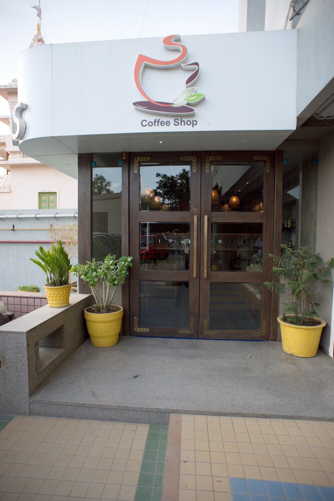 Cafe