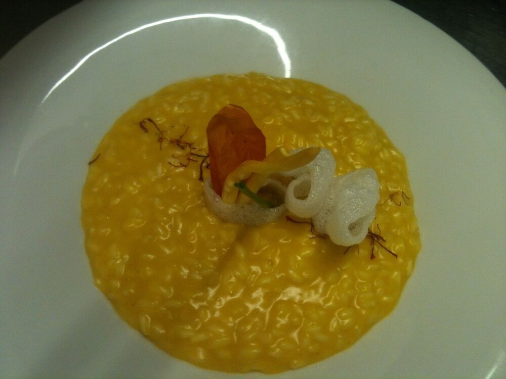 Comida y bebida