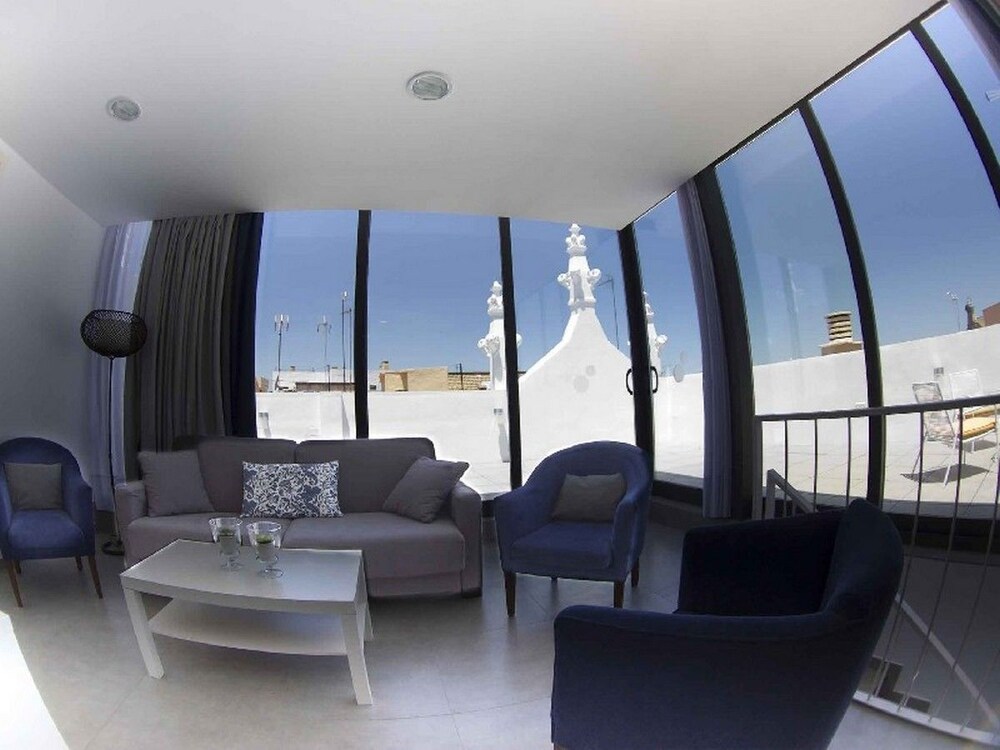 Standard Apartment, 2 Bedrooms - Featured Image