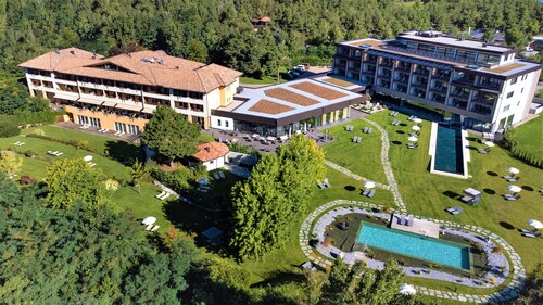 Garden Park Hotel