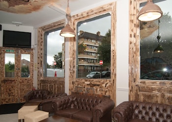 Venture Hostel