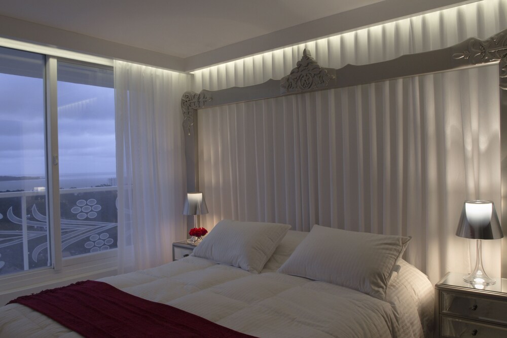 Master Silver - Guestroom