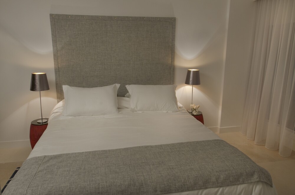 Junior Gold - Guestroom