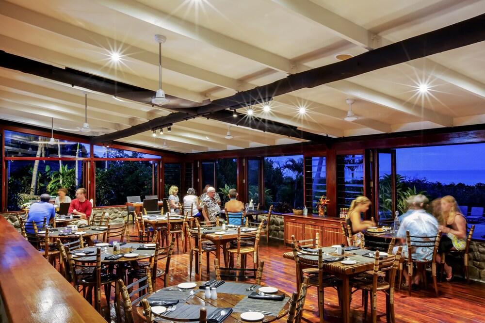 Family Dining