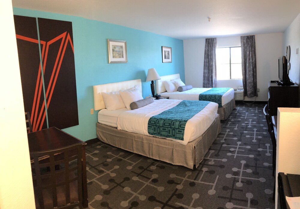 Room, Howard Johnson by Wyndham Lubbock TX