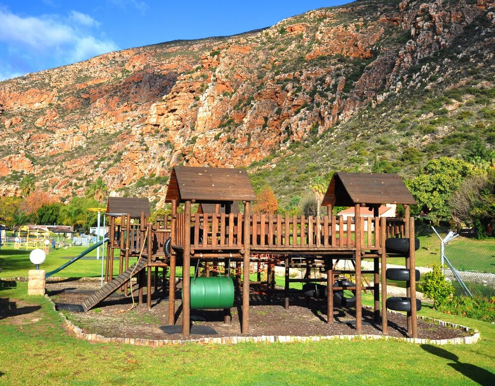 Childrens Play Area - Outdoor