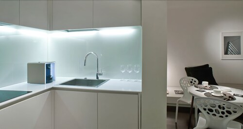 Luxury Suite, Kitchen - In-Room Kitchen