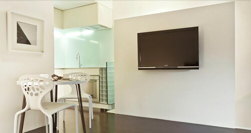 Luxury Suite, Kitchen - In-Room Dining