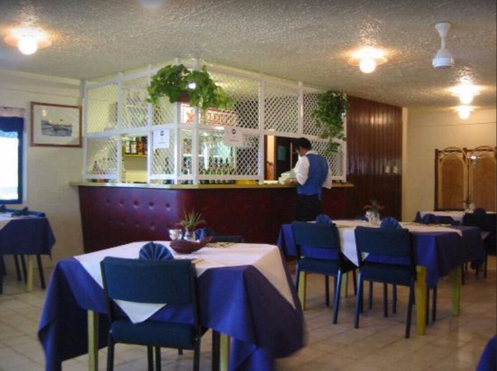 Hotel Bar