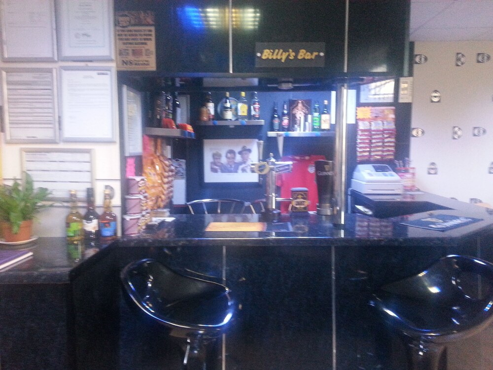 Hotel Bar