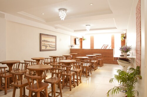 Ace Suites Inn