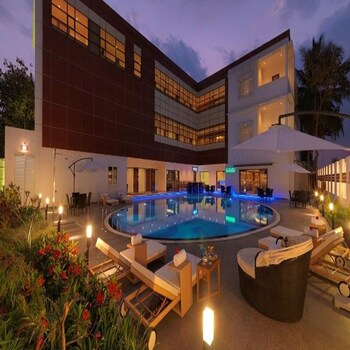 Hotel Front