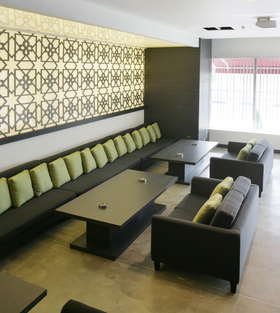 Coffee Shop