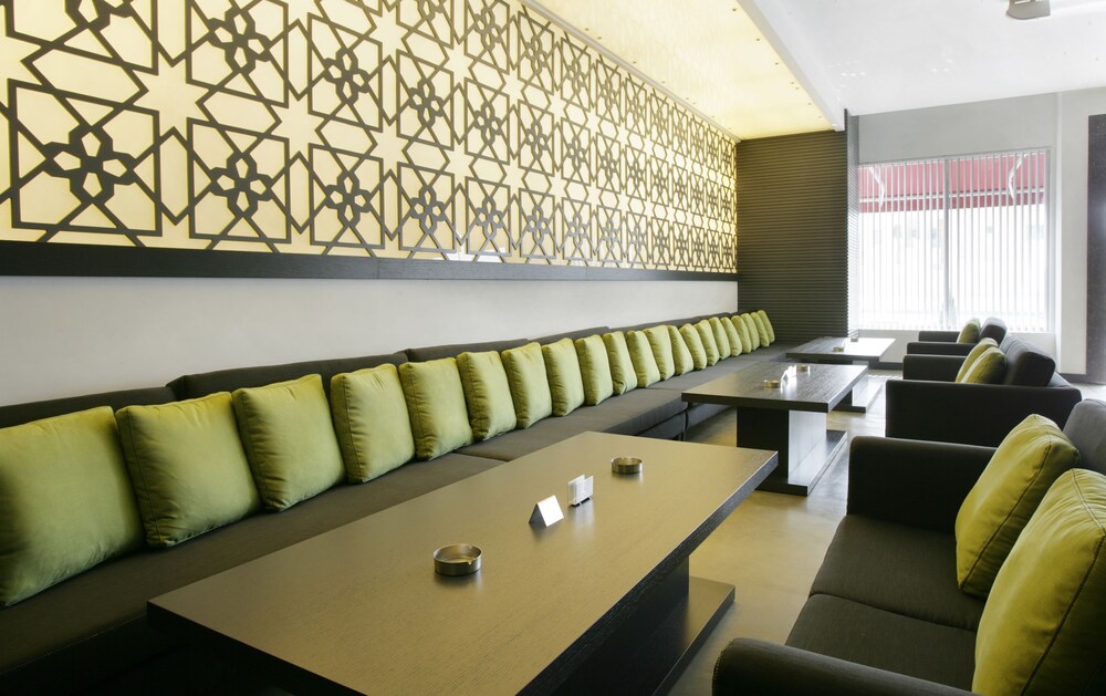 Hotel Lounge