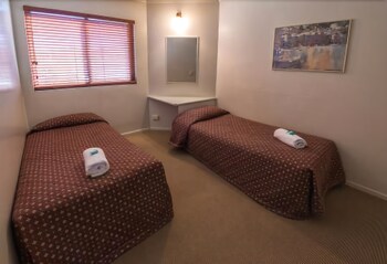 Standard Apartment, 2 Bedrooms - Guestroom