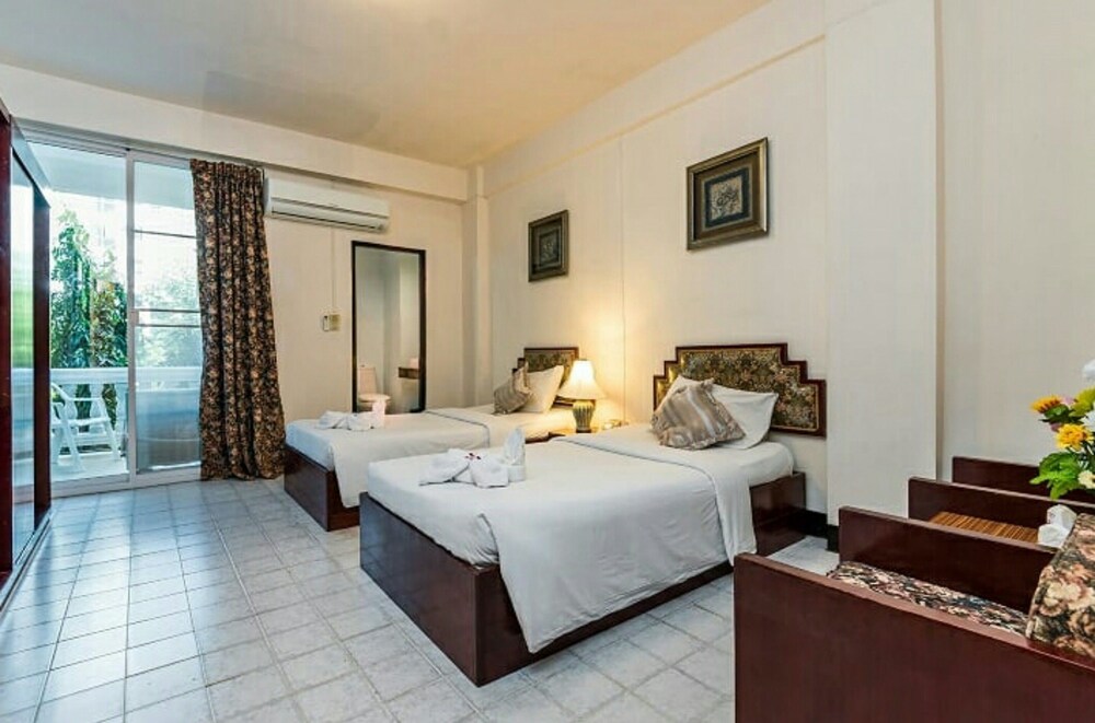 Guestroom