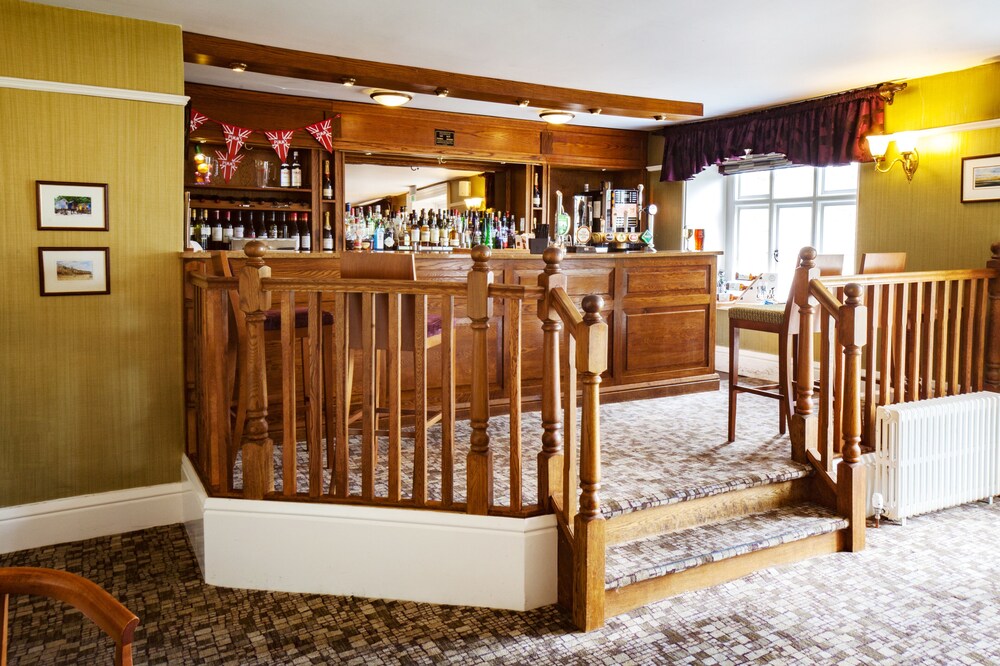 Hotel Bar