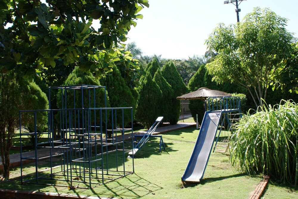 Childrens Play Area - Outdoor