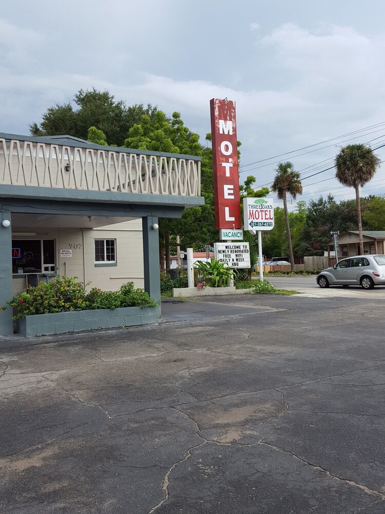 Hotel Front
