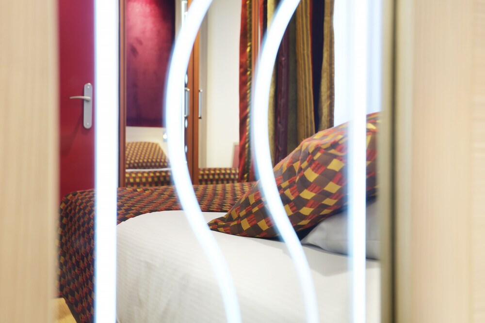 Guestroom