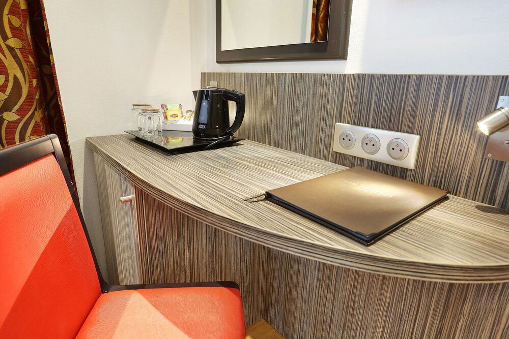 In-Room Business Center