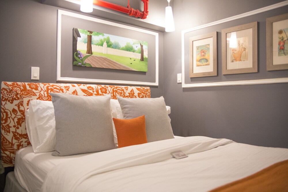 Guestroom