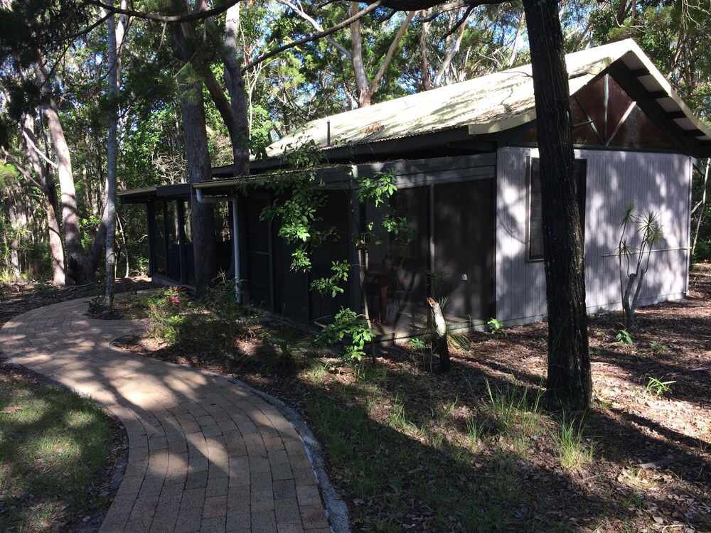 Cabin, 2 Bedrooms - Guestroom
