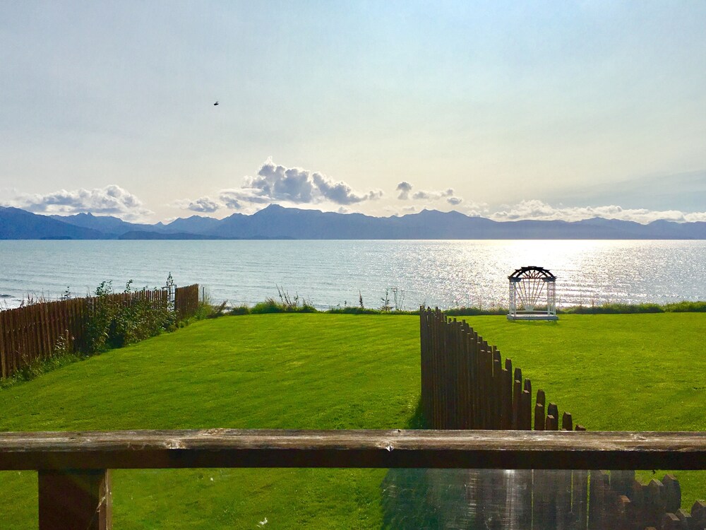 Beach/Ocean View