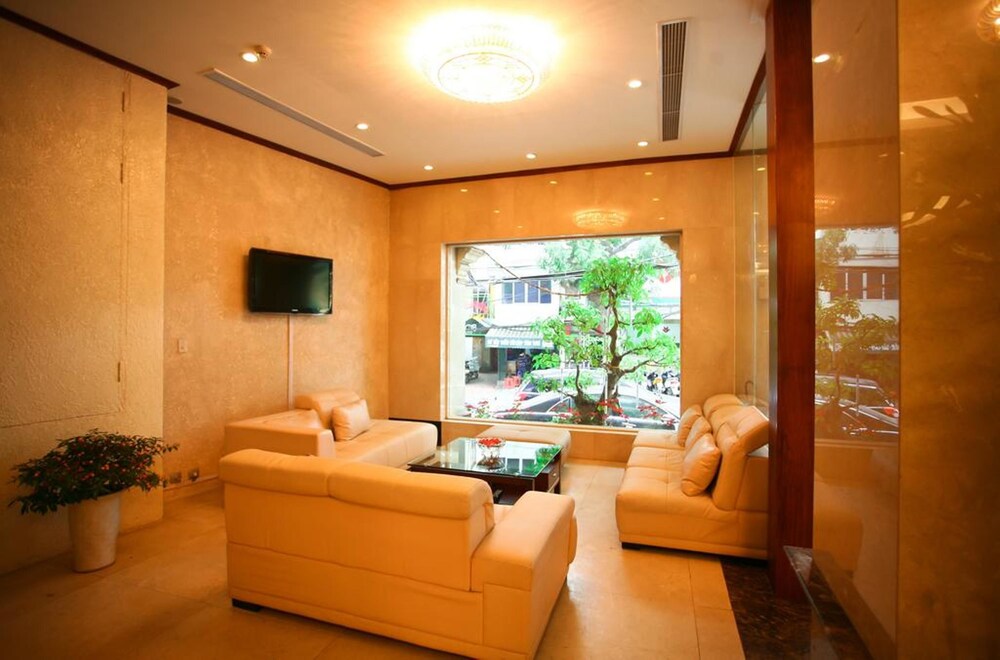 Hotel Lounge
