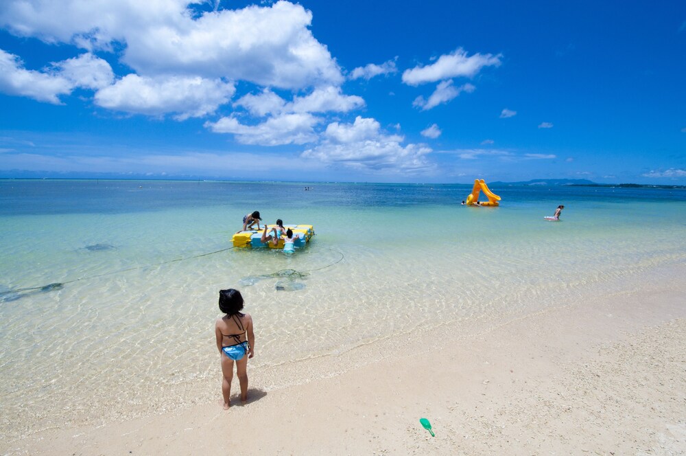 ชายหาด