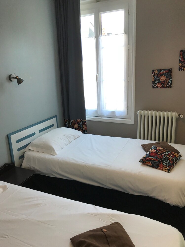 Guestroom