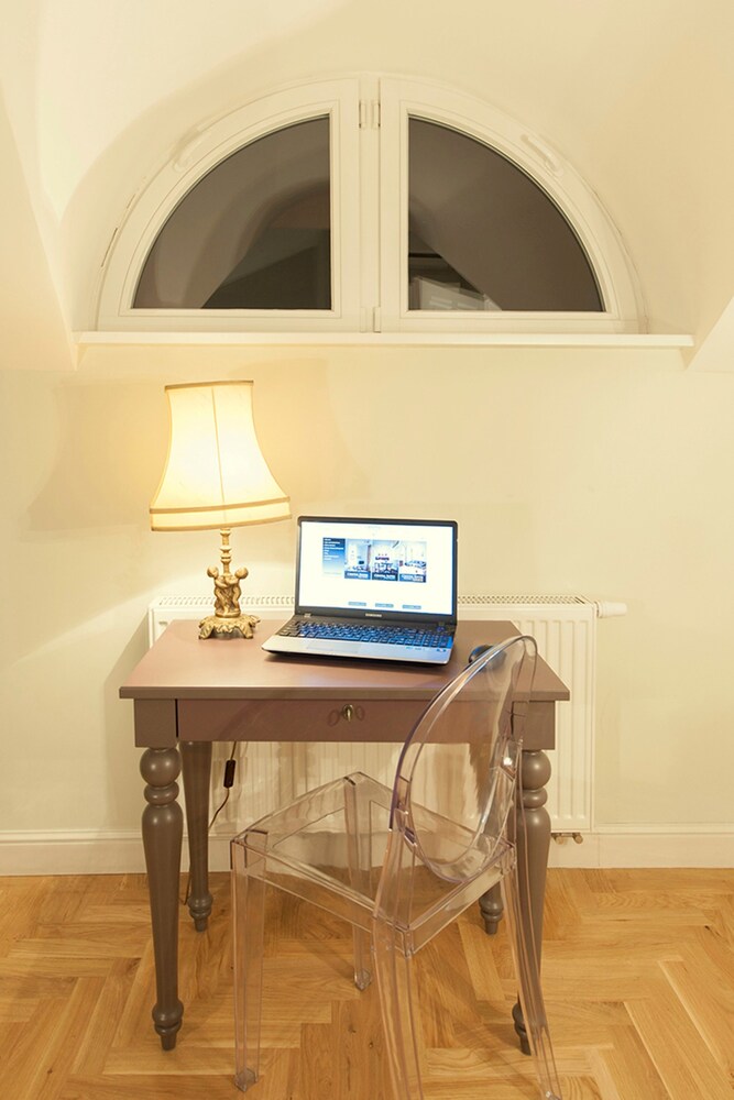 Family Penthouse, Kitchenette - Guestroom