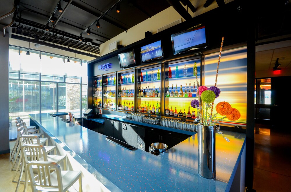 Hotel Bar