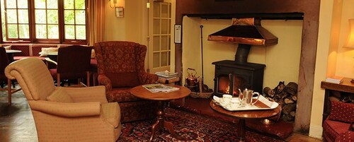 Executive Lounge