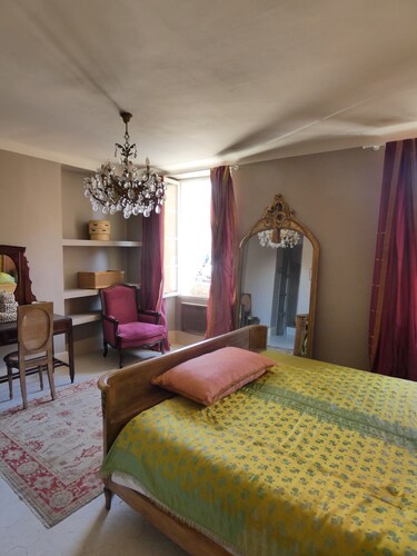 Maison avec jardin aux coeur de Cogolin.