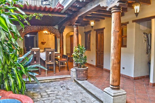 Casa Mercedes