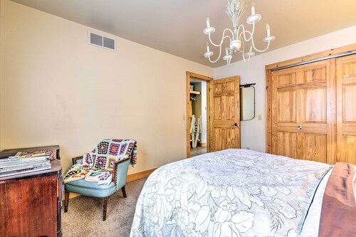 NEW! Lakeside Cottage Escape w/Private Dock & Deck