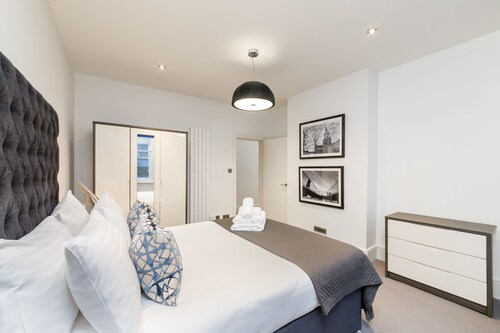 Garrick Mansions by Q Apartments
