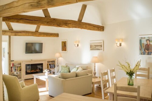 Benbow Holiday Cottages