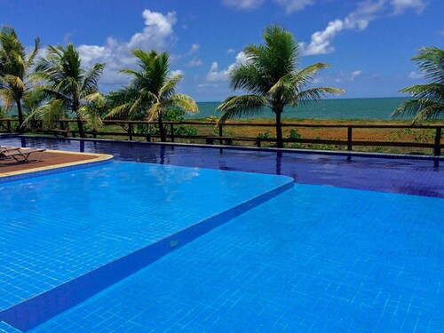 IT05 Bangalo 3 Suites em Itacimirim