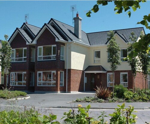 Innisfallen Holiday Village